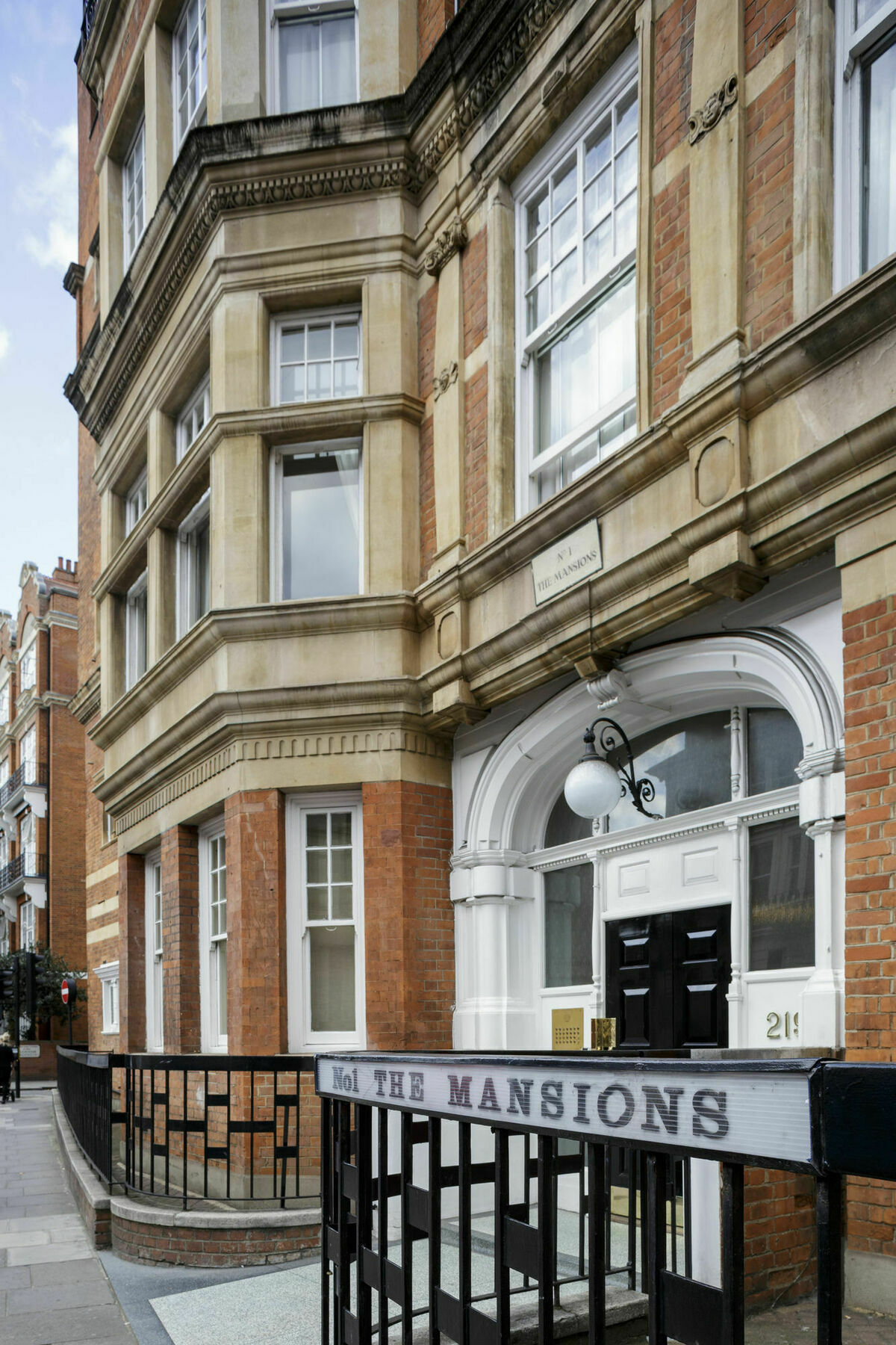No1 The Mansions By Mansley Aparthotel London Exterior photo